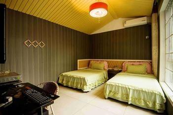 Shuangshuang Home Fenghuang Hongqiao Branch エクステリア 写真